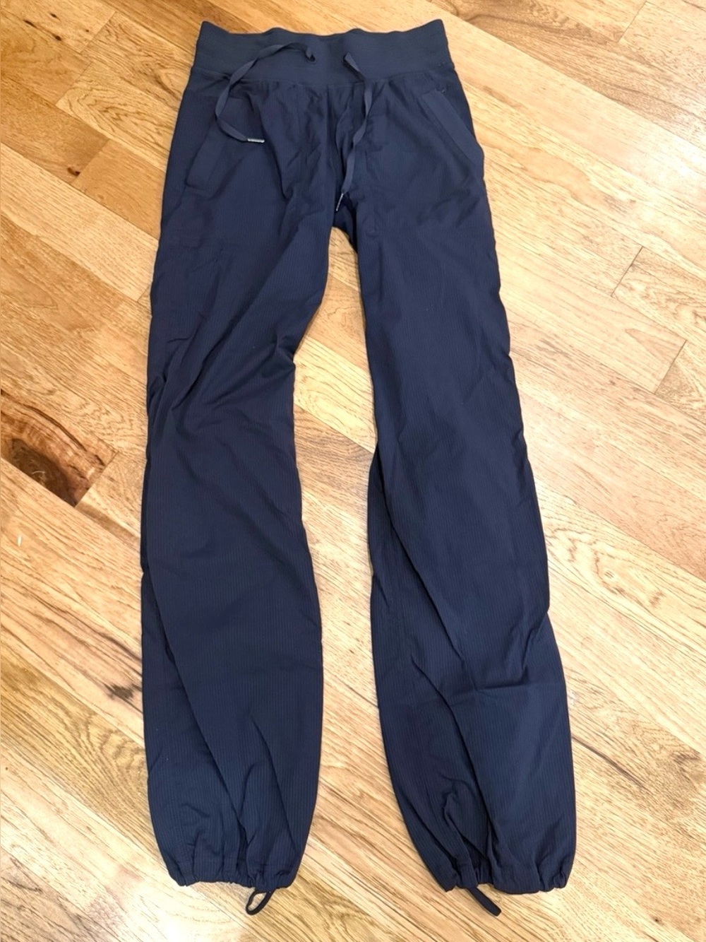 Lululemon Studio Dance Pants Navy Size 4 Tall Inseam 33”